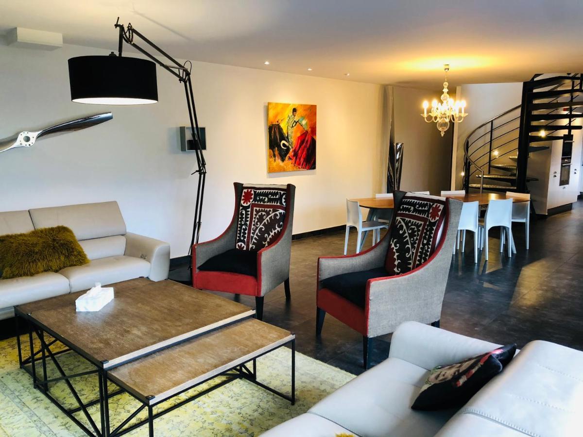 Les Catalons Villa Sevrier Bagian luar foto